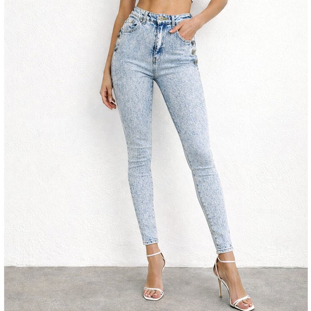 Jeantonic Silver Heart Button High Waisted Acid Wash 90s Cowgirl Jeans Medium